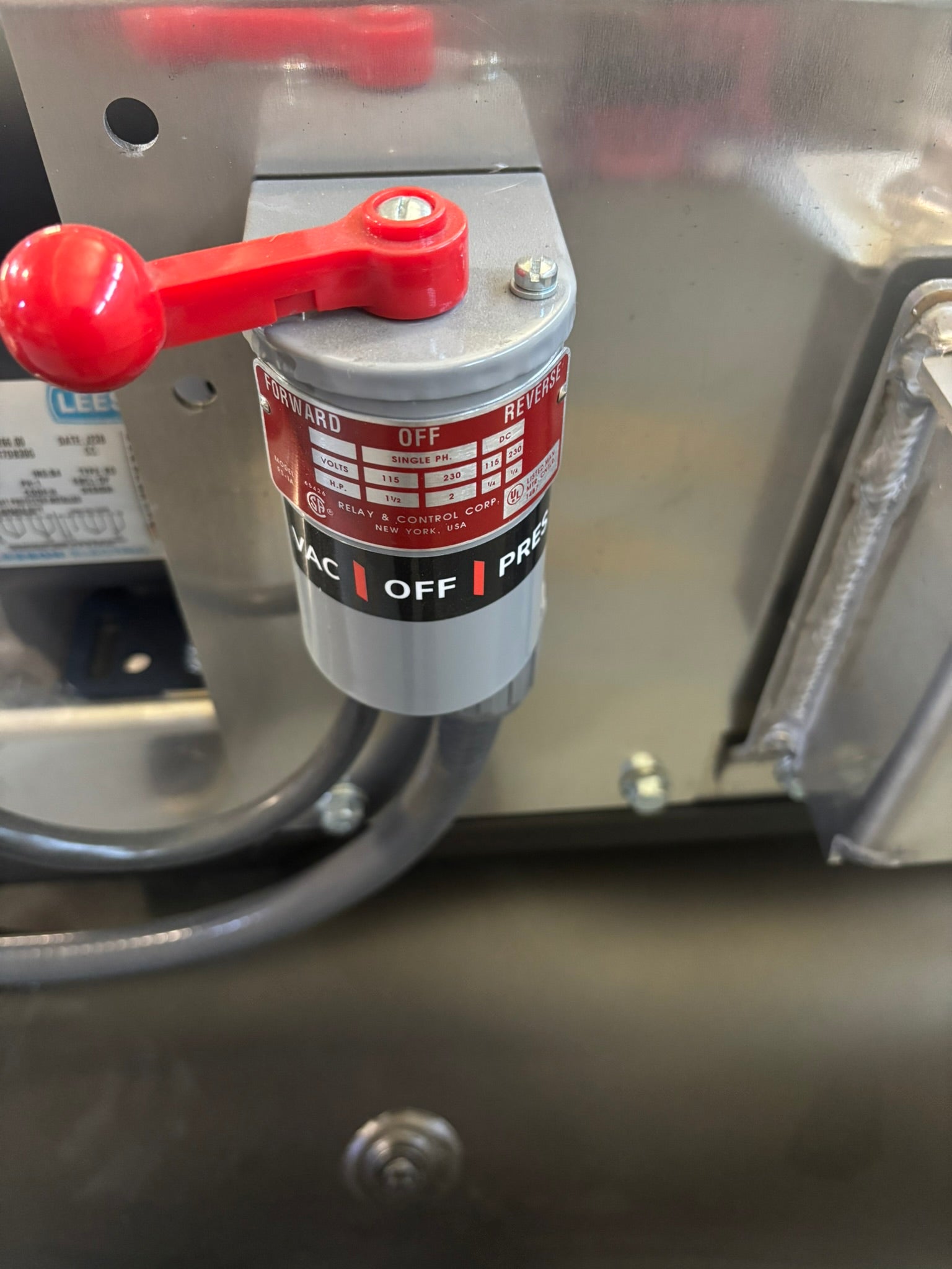 80 Gallon Electric Hybrid Vacuum Tank